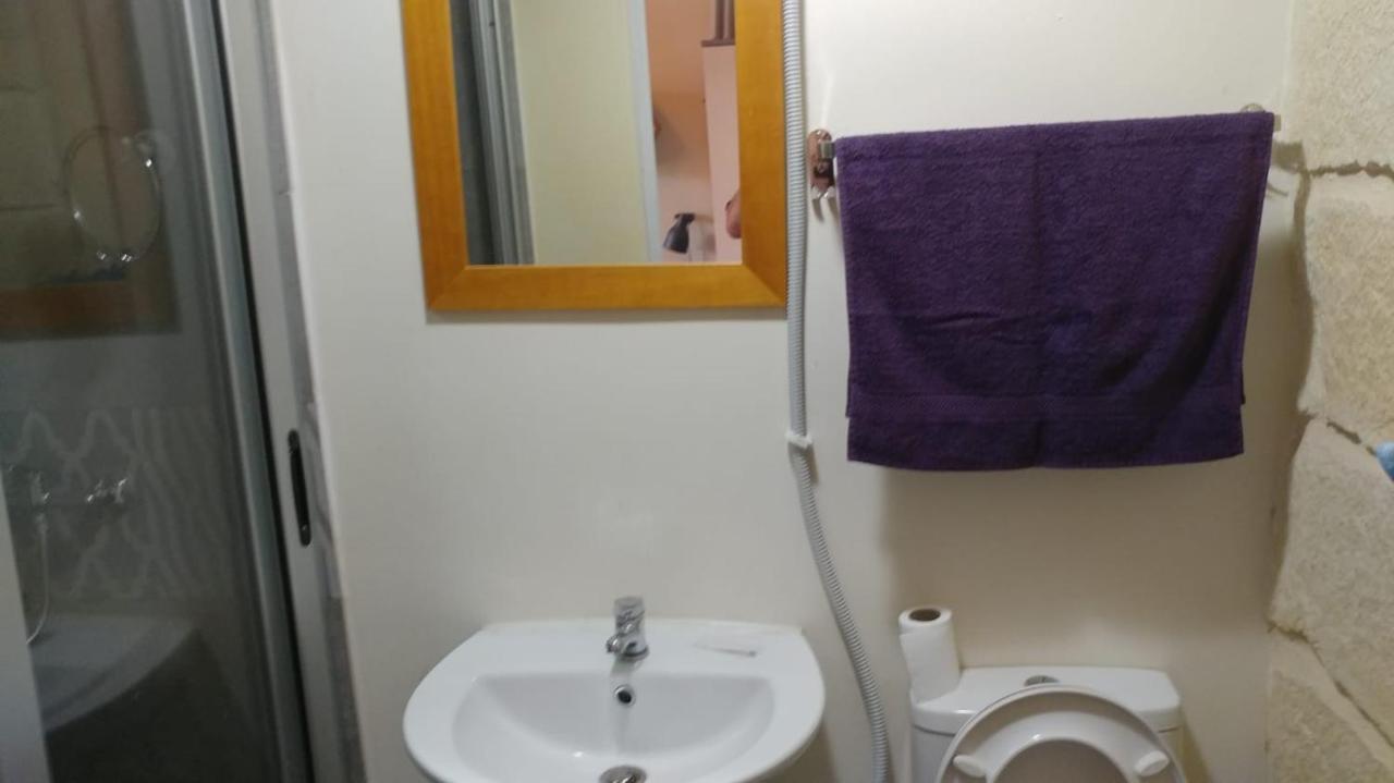 Triesti Home Victoria Exteriör bild